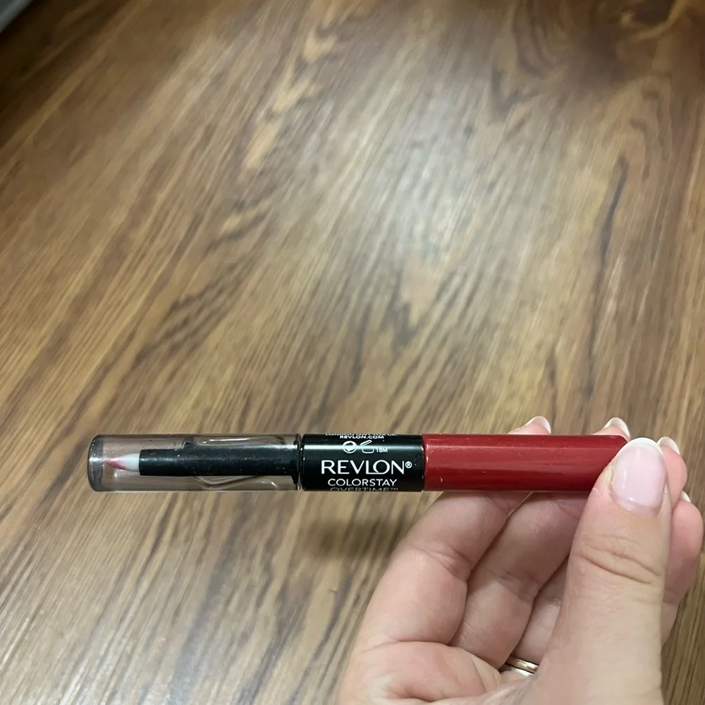 Revlon Colorstay Ultimate Wine Lipstick